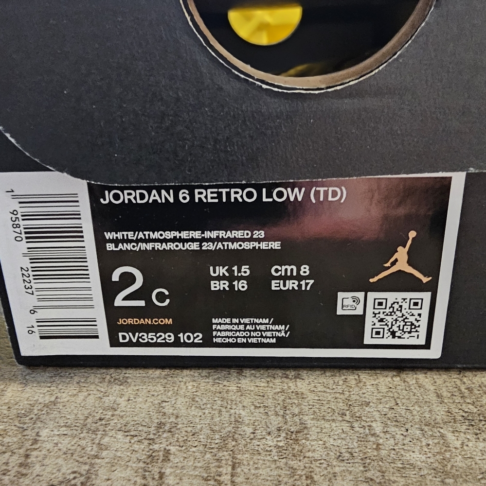 NWT Jordan 6 Retro Size 2C - Picture 5 of 5